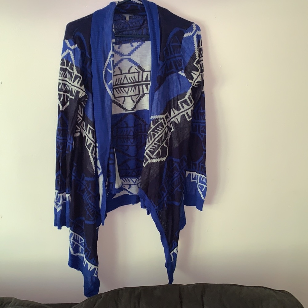 Aztec Pattern Sweater - Picture 2 of 5